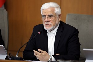 کشور از قطع روابط علمی با جهان ضرر میکند