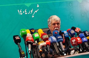 تلاش کنیم تصویری واقعی از ایران ارائه دهیم / باید نظارت شود کاغذ به دست مطبوعات می‌رسد