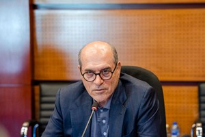 قیمت‌گذاری دستوری و سیاست چند نرخ بودن ارز پایان یابد